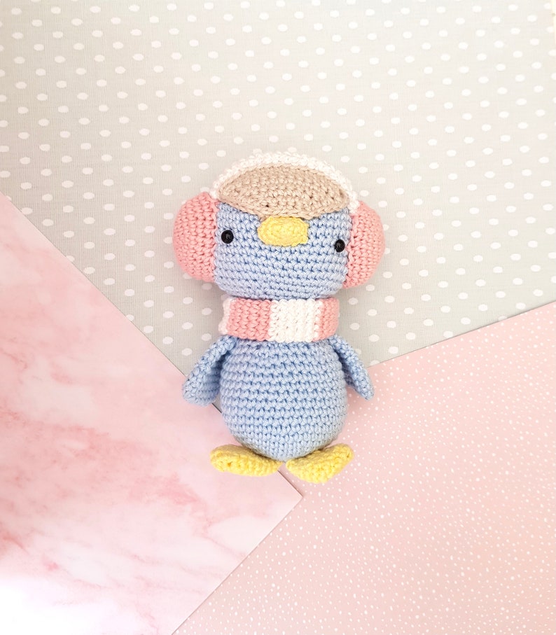 Amigurumi Penguin pattern / Pippa Penguin / Crochet Penguin image 8