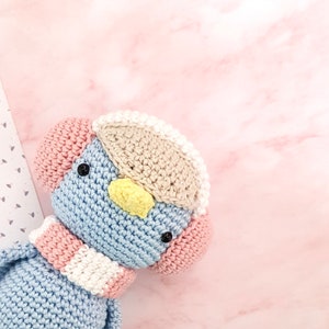 Amigurumi Penguin pattern / Pippa Penguin / Crochet Penguin image 9