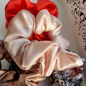 3 stuks scrunchies - set - verschillende materialen, gemaakt van stofafval, verschillende kleuren, zijde, viscose, ply-blend