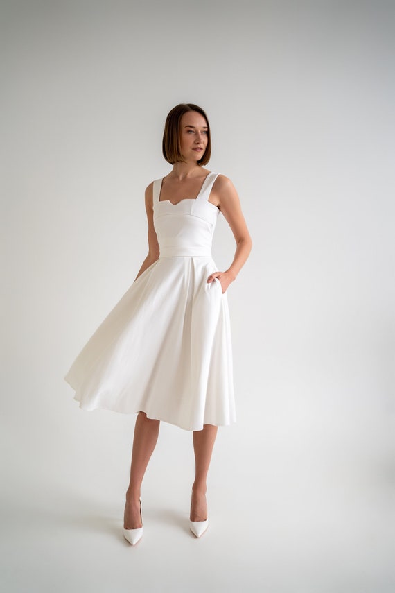 Viscose jersey two-piece dress snapped in the waist - top and skirt, four colors Diane dress - white, mustard, black, beige