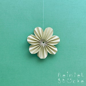 Luna paper flower 10 cm / paper ornament / design made of paper / origami / flower / decorative item / wall decoration / window decoration / white / pink / green / beige/blue Bambus