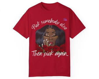 Een roos is nog steeds een roos Uniseks kledingstukgeverfd T-shirt