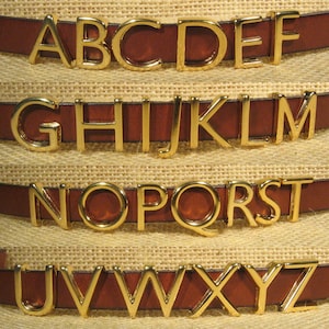 Letras para cuero plano de 10 mm - Bañado en oro