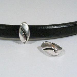 Regaliz Curve Spacers - Antique Silver - SP27 - Choose Your Quantity