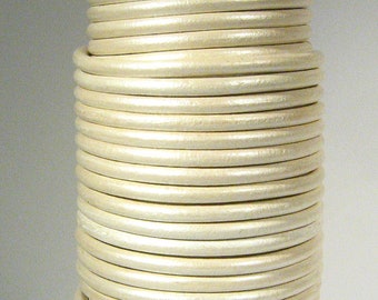Correa redonda de cuero europeo de 5 mm - Blanco metalizado - 5 M-M7 - Elige tu longitud