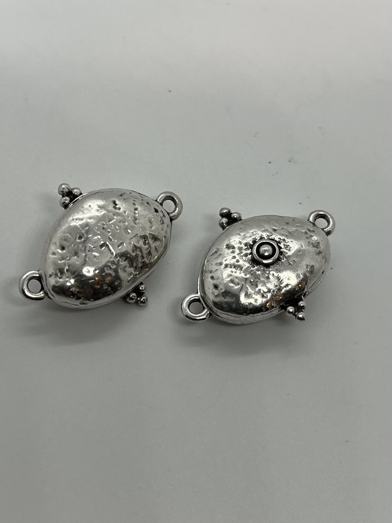 Textured Oval Magnetic  Clasp - Antique Silver