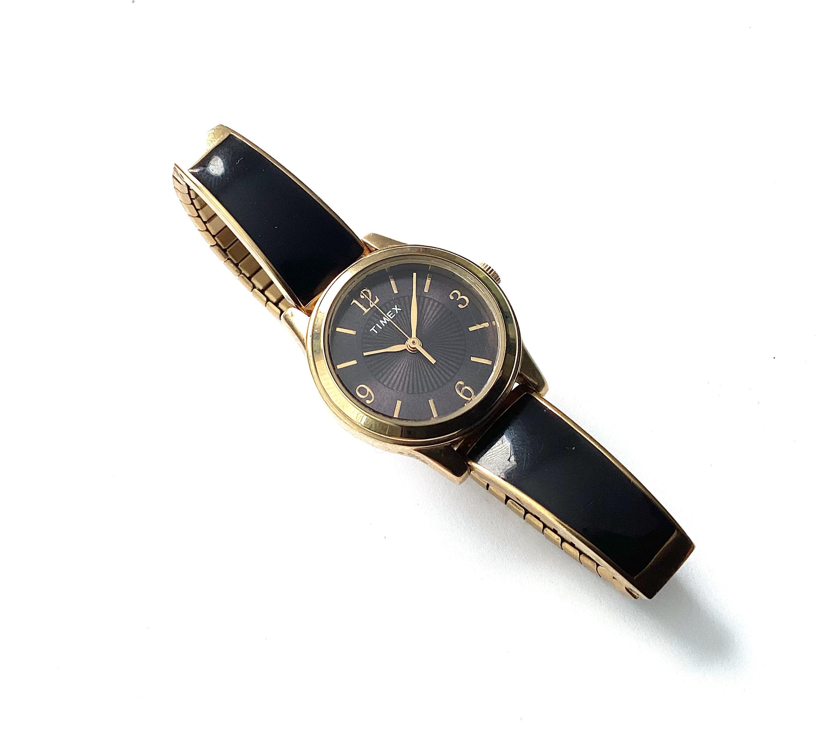 VTG Timex Women\'s Watch 24MM‎ Black Dial Bands Manual TESTED KEEPING TIME VTG Timex Watch Womens 24mm Round Date Two Tone Quartz New  main image 2