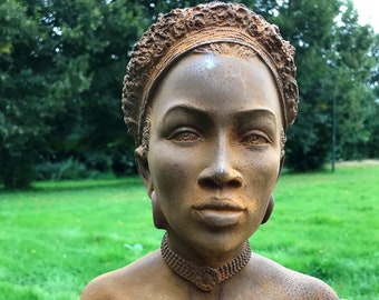 Beautiful bust of African woman - African style