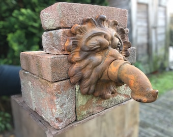 Brunnenauslauf - Gargoyle