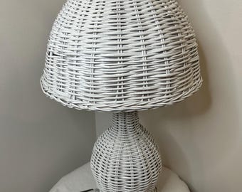 Vintage white wicker Lamp Working Lamp  with shade rattan lamp Cottagecore decor MCM
