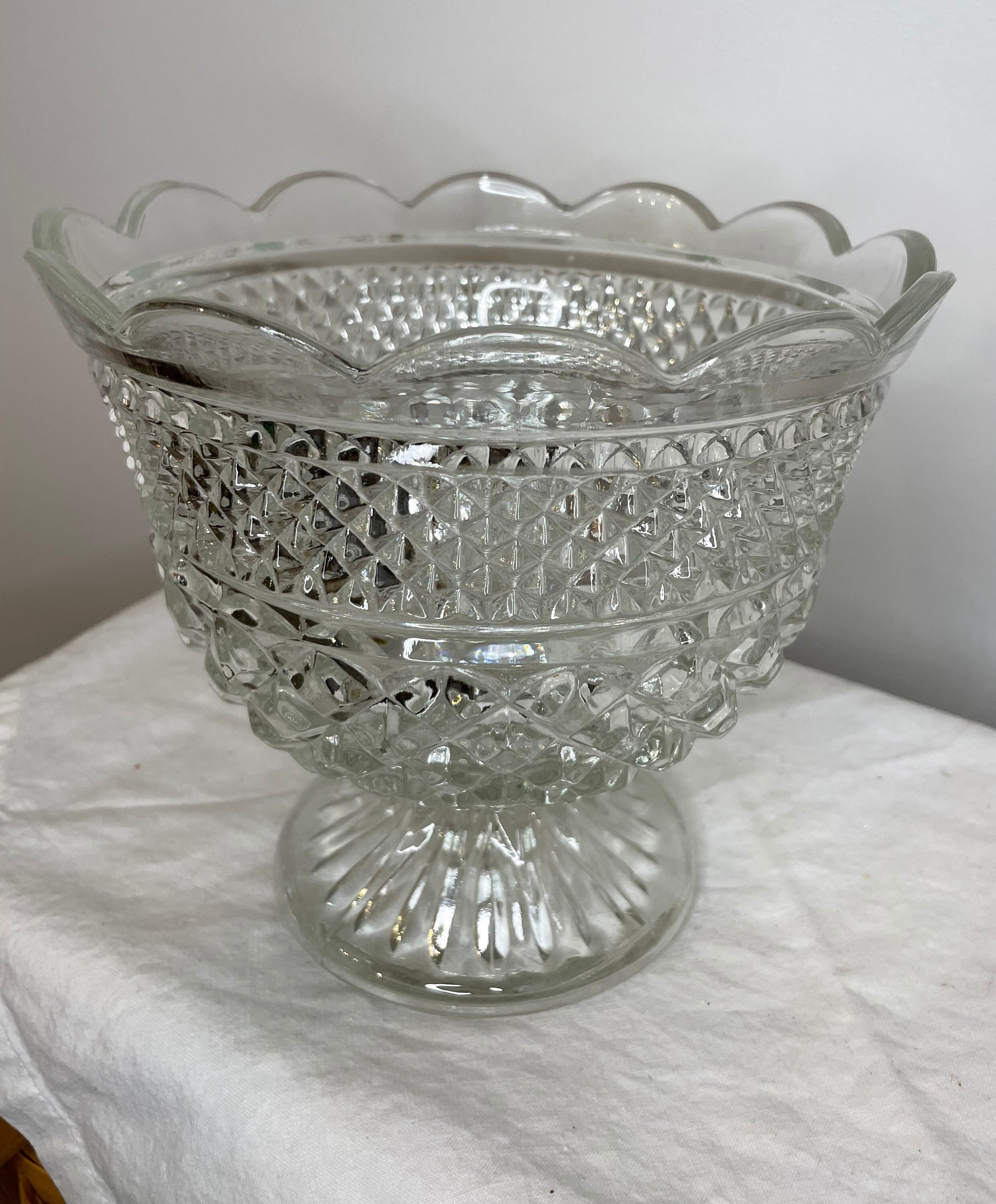 Anchor Hocking Wexford Bowl