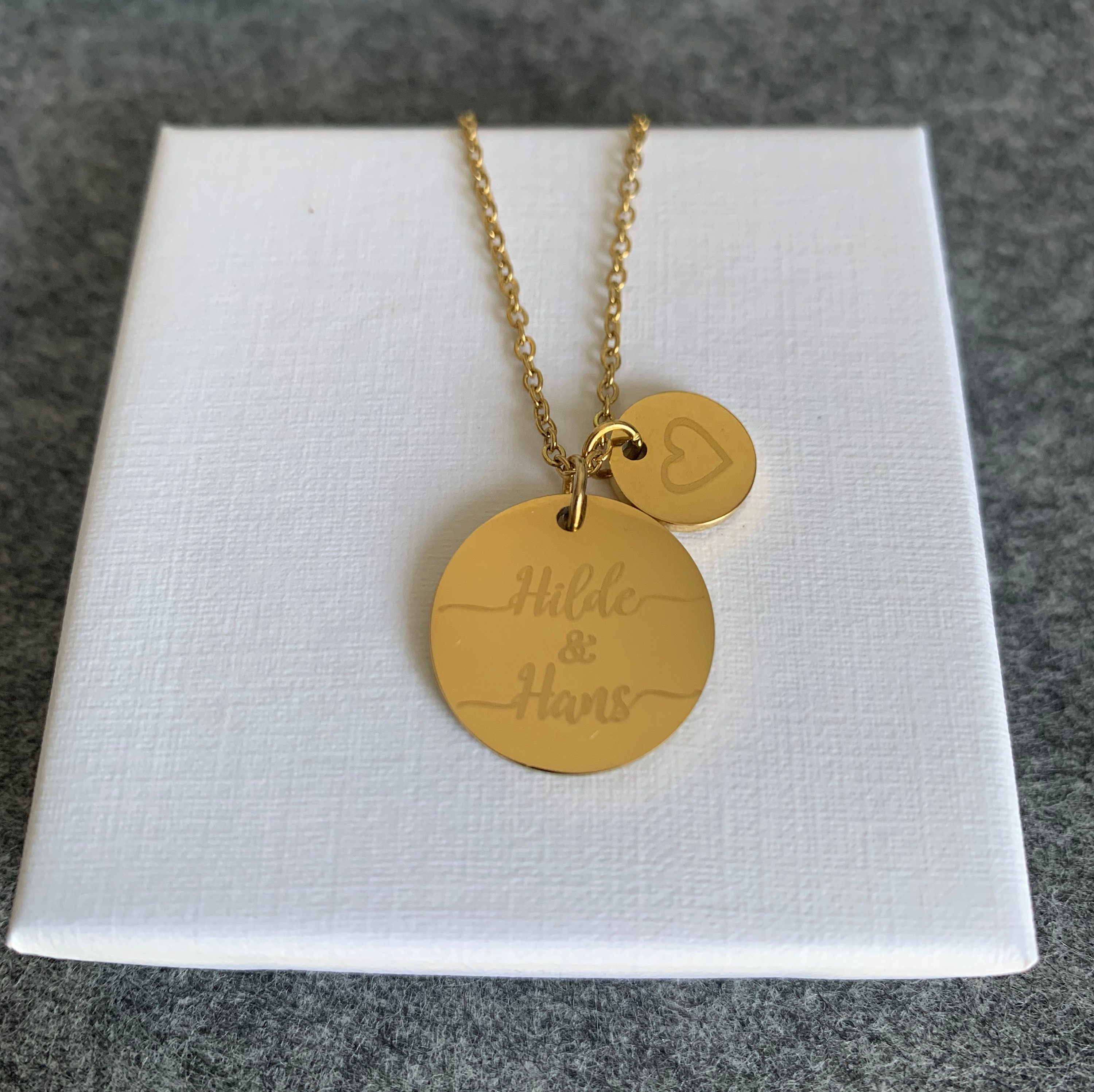 Wie Viel Kostet Eine Kette Mit Gravur Personalisierte Kette mit Gravur /2 Plättchen 18mm & 10mm / - Etsy.de