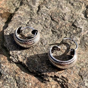 Boucles d'oreilles créoles à motifs argent massif 925- Petits anneaux argent massif- Argollas plata de ley - Créoles pour lui - Bijou homme