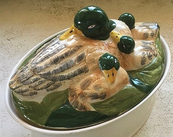 Terrine XXL Ente und Entenküken L 30cm Französisch