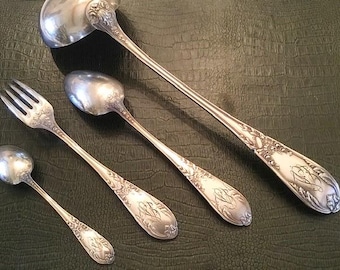 Vintage French 12 persons / 37 pces Cutlery set monogrammed V L or L V