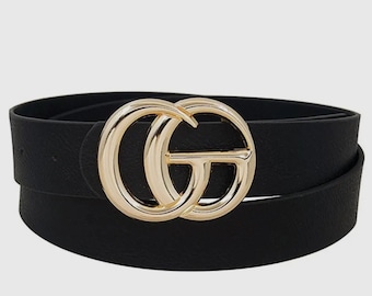 Faux leather fashion belt w/gold buckle