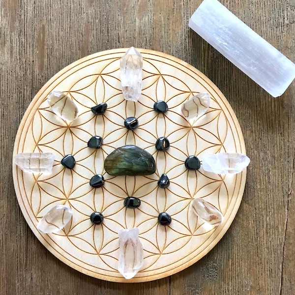 Magical Development and Protection Crystal Grid Kit Reiki Infused Set With Selenite Stick Labradorite Hematite