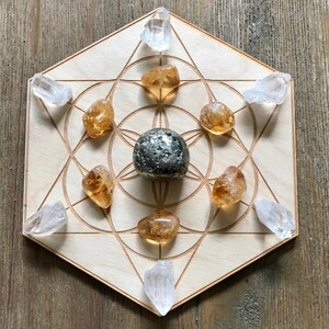 Manifestation Good Fortune Creativity Crystal Grid Kit Seed of Life Reiki Infused Set With Selenite Stick Citrine Pyrite image 2