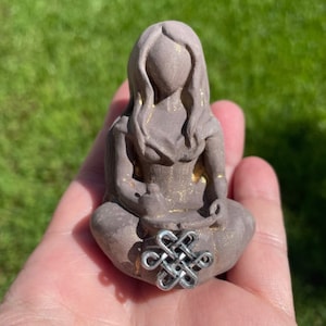 Cerridwen Welsh Goddess Inspiration Transformation Gypsum Statue Altar Sacred Space Deity Figurine
