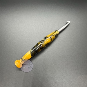 6.5mm Yellow and Black Ergonomic Crochet Hook - Hand Turned Unique Ergonomic Crochet Hook Handle with a Aluminum Tapered Crochet Hook