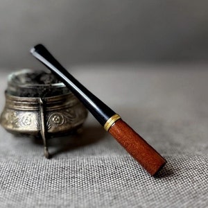 Wooden cigarette holder, long cigarette holder. Handmade 3.5&quot;/90mm, Fits regular cigarettes, hand carved cigarette holder