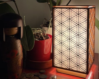 Sakura table lamp