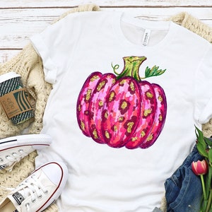 Pink Pumpkin Shirt, Pink Leopard Pumpkin, Pink Cheetah tee, pink October shirt, Cute Halloween shirt, Unisex Jersey Short Sleeve Tee