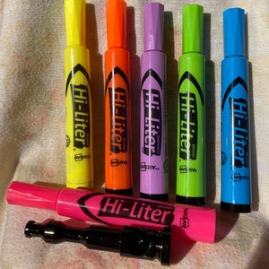 Florescent Markers Tobacco Hand Pipe NoveltyTobacco Hand Pipe