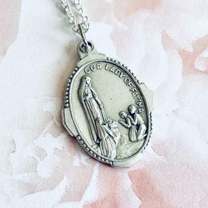 Double Sided Our Lady of Fatima Pray for Us Silver Toned Necklace From Italy Pendant Adjustable Silver Plated 18 Inch Chain Lobster Clasp