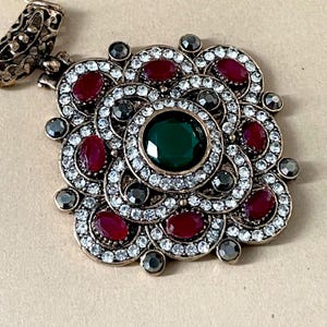 Large Ornate Gold Tone Encrusted Rhinestone Faux Ruby & Jade Jewels Flower Pendant Necklace On Gold Plated 18 Inch Chain Lobster Clasp