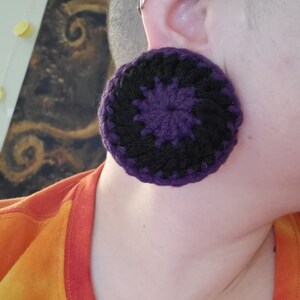 Crochet Plug Mittens/Lobe Warmers