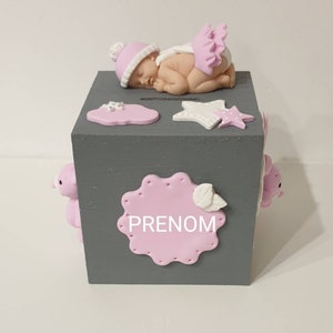 Tirelire prénom bébé/ enfant / cadeau naissance / étoiles / nuage / lune / lapin rose / grise en Fimo image 2