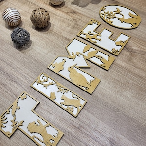 Lettres en bois 3D pour prénom. Thème et couleur au choix animaux jungle savane dinosaure licorne planete forêt chien etc ... image 3