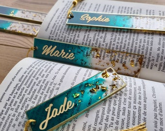 Personalized bookmark with first name or word / green fury and gold