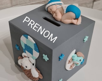 Tirelire + prénom bébé / enfant / cadeau naissance / étoiles / nuage / lune / ours bleu / grise en Fimo / plaque de porte