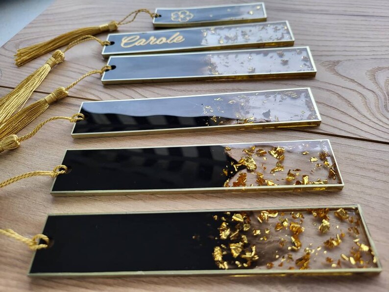 Personalized bookmark with first name or word / black and gold image 4