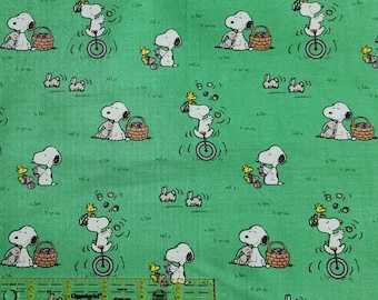 Peanuts snoopy easter fun Fabric 100/% cotton FQ Half yard By the Yard