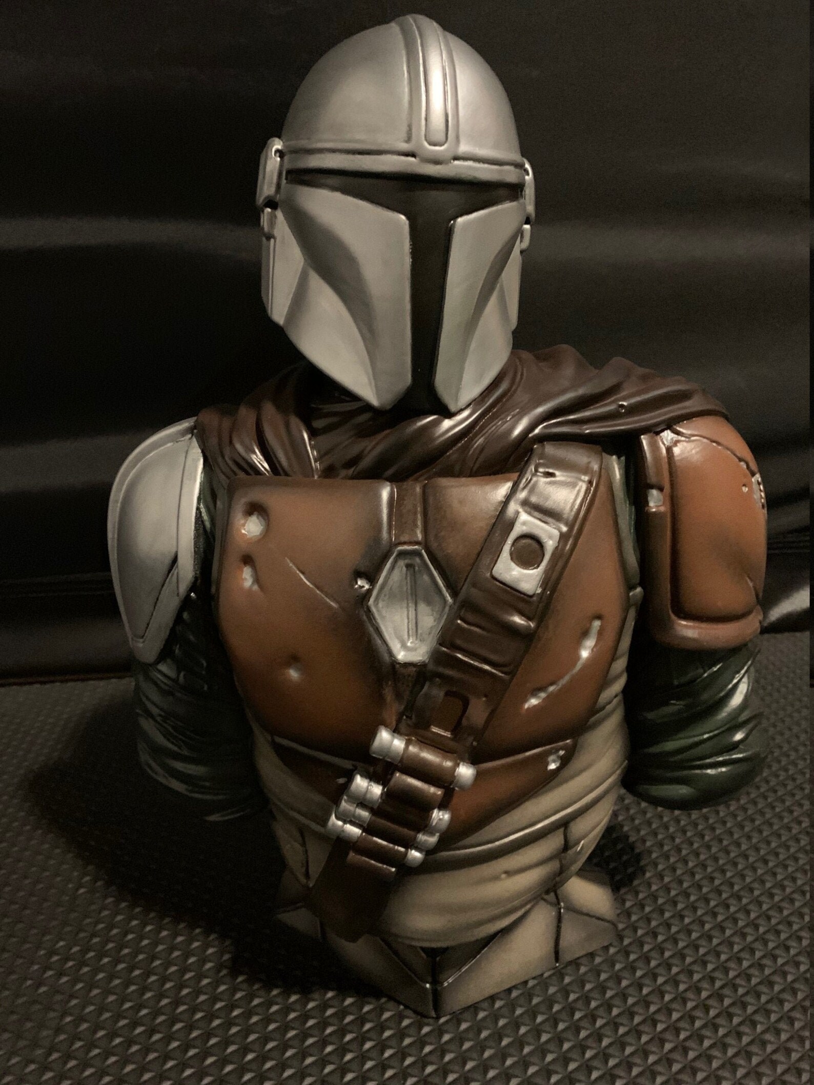 16 inches tall Mandalorian bust | Etsy