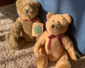 T Frasier Tan Bear Wuzzie T F Wuzzies Collection Vintage Boyd\u2019s Bear /& Friends Ornament Style 595903
