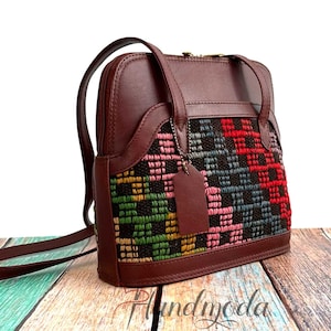 Handmade Kilim Shoulder Bag, Vintage Bohemian Handbag, Hand-woven Kilim-Leather bag, Travel Bag, Colorful Turkish Kilim Bag, Casual Boho Bag