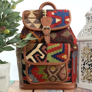 Sandy Handmade Turkish Kilim Backpack Vintage Handwoven Bohemian Bag Boho Traditional Women Casual Fashion Wool Leather Bag