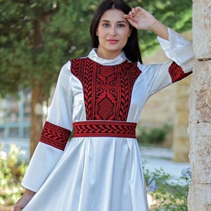 Maha Palestinian Jordanian Tatreez Thoub Traditional Cross Stitch Abaya Henna Bridal Long Dress Embroidery Satin Maxi Thobe ثوب فلسطيني مطرز