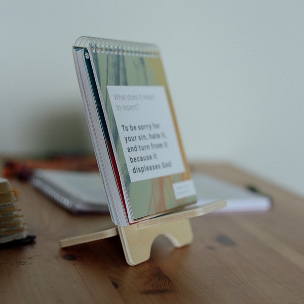 Catechism Book Stand / Modern Book Stand / Small Book Holder / Montessori Book Display / Montessori Book Easel / Homeschool Book Display