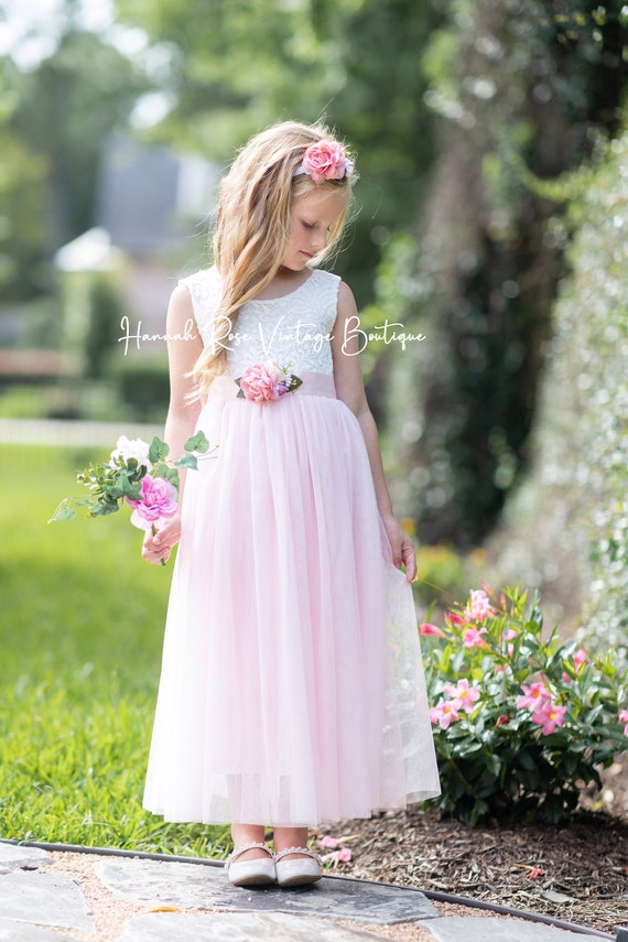 Baby Kleid Mädchen Kleid Spitze Ärmelloss  für kleine Prinzessin Blümenmädchen 