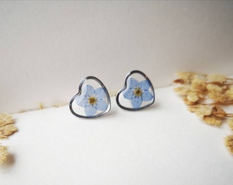 forget me not stud earrings, real flower stud earrings,real pressed flower jewellery, tiny heart earrings,botanical floral earrings,UK Gifts