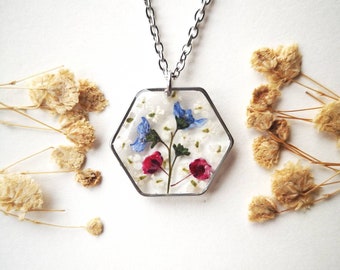 Forget Me Not Necklace,dainty Forget Me Not Jewelry, Real Flower Jewellery,Resin Jewelry, unique birthday gift, Real Pressed Flower Necklace