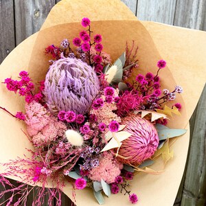 Beautiful Dried NATIVE Wild Flower BOUQUET Bunch / Boho Rustic / Preserved Dried flowers / Wedding bouquet / Native Banksias Pinks