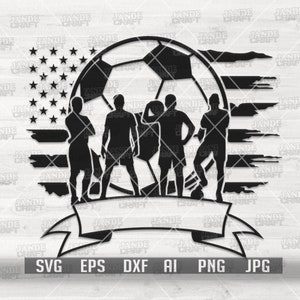 K&ouml;nnte beinhalten: Schwarz-wei&szlig;es Grafikdesign mit einem Fu&szlig;ball, der amerikanischen Flagge und Silhouetten von vier Fu&szlig;ballspielern. Ein Banner am unteren Rand bietet Platz f&uuml;r Text. Die Bildformate sind enthalten.