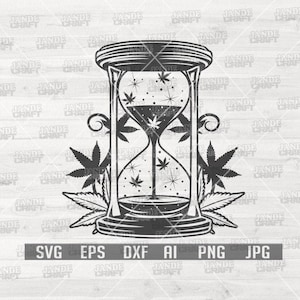 Könnte beinhalten: Schwarz-Weiß-Illustration einer Sanduhr mit Cannabisblättern und Sternen. Die Sanduhr enthält eine dunkle Flüssigkeit und Cannabisblätter. Dateitypen sind SVG, EPS, DXF, AI, PNG und JPG.
