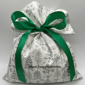 Weihnachtsgeschenktüten, Weihnachtsgeschenktüten, Weihnachtsverpackung, Stofftaschen, Stoffgeschenktüten, umweltfreundliche, wiederverwendbare Stofftüten
